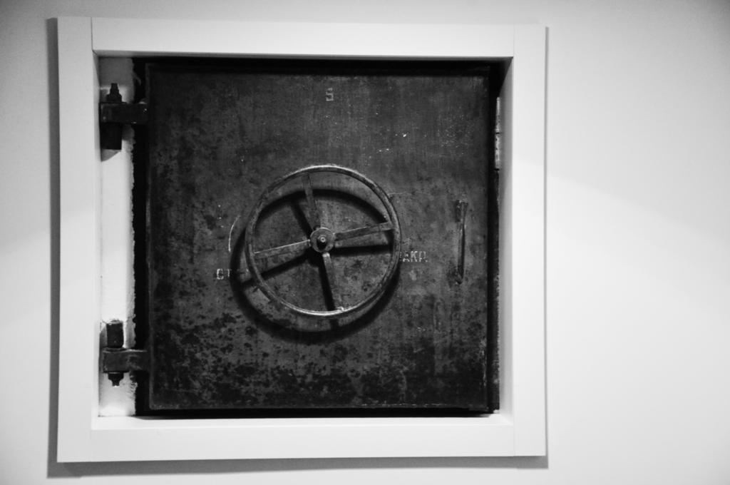 Bomb Shelter Apartment ヴィリニュス 部屋 写真